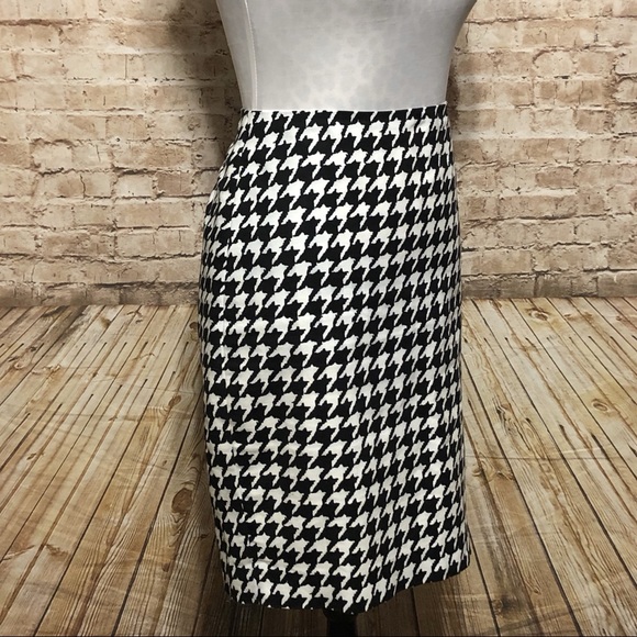 The Limited High Waist Houndstooth Pencil Skirt - Picture 3 of 8